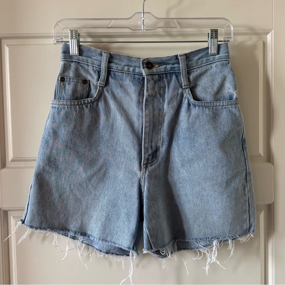 Vintage Appeal High Rise Cut Off Shorts 3.5” inseam Size 3/4